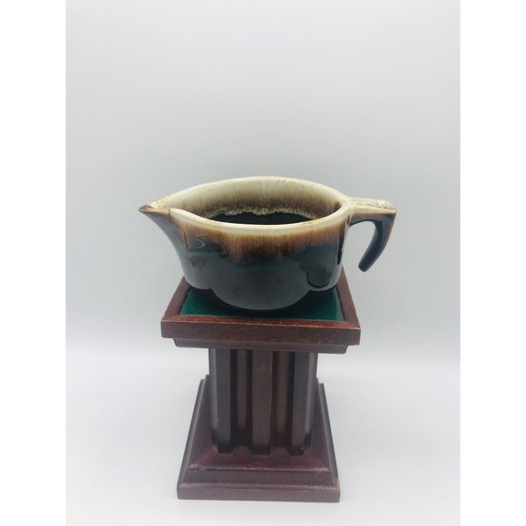 Vintage Pfaltzgraff brown drip open handle ceramic creamer. - Picture 2 of 11